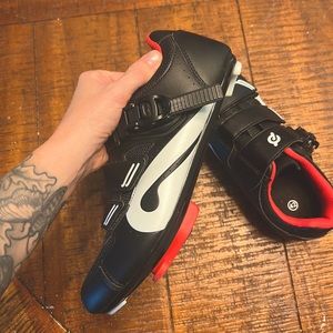 Peloton Shoes size 42 fits a men 8.5/9